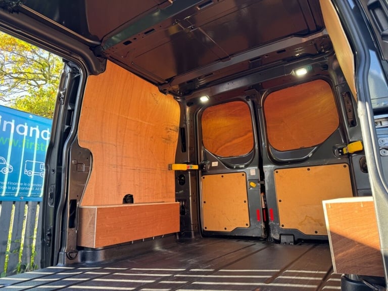  Ford Transit Custom 2.0 TDCi 170ps**SPORT VAN!**+HUGE Diesel