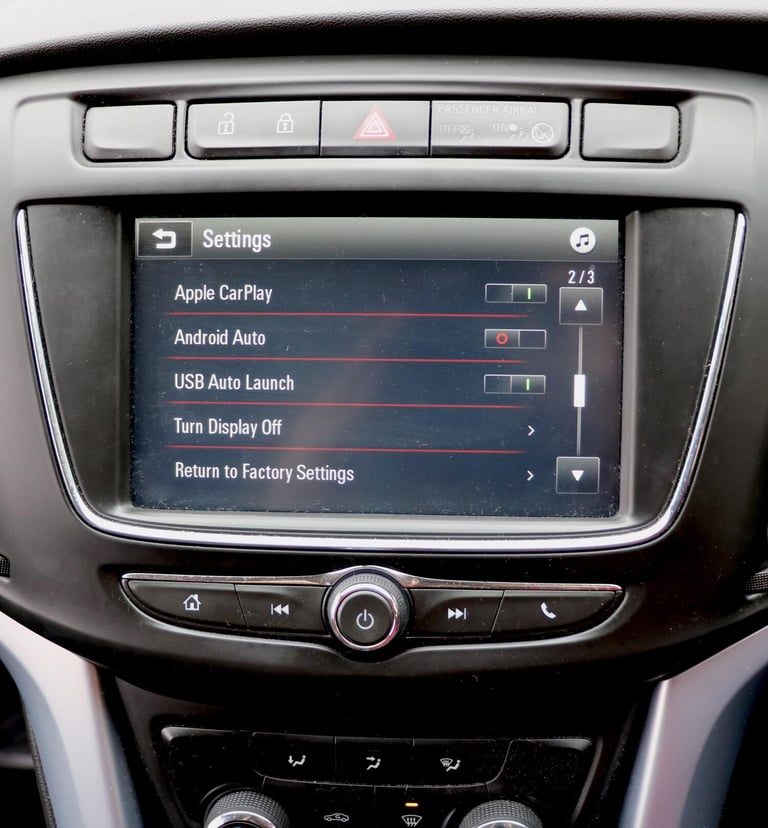 2017 Vauxhall Zafira Tourer 1.4i Turbo Design Euro 6 5dr MPV Petrol Manual