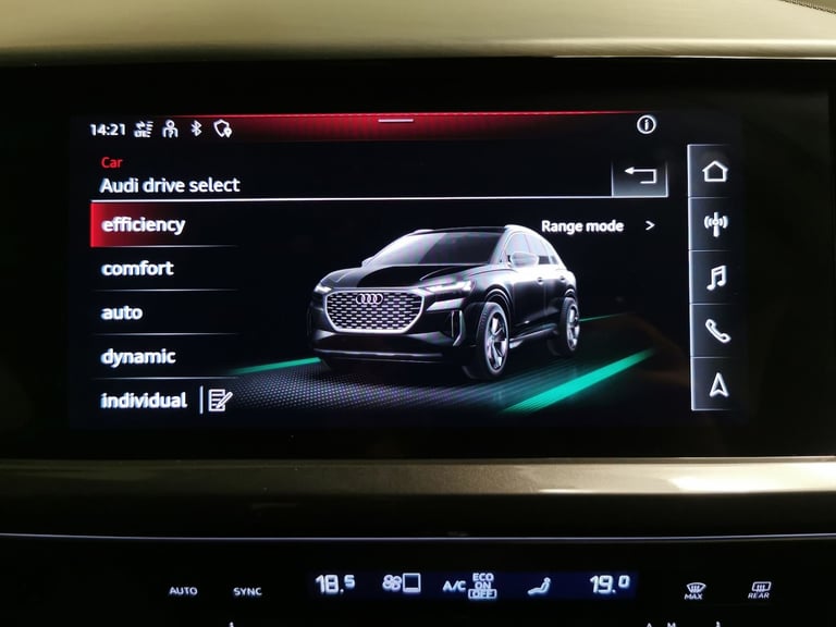 2021 Audi Q4 e-tron 40 S line SUV 5dr Electric Auto 82kWh (204 ps) - BLUETOOTH - CRUISE - SPEED S...