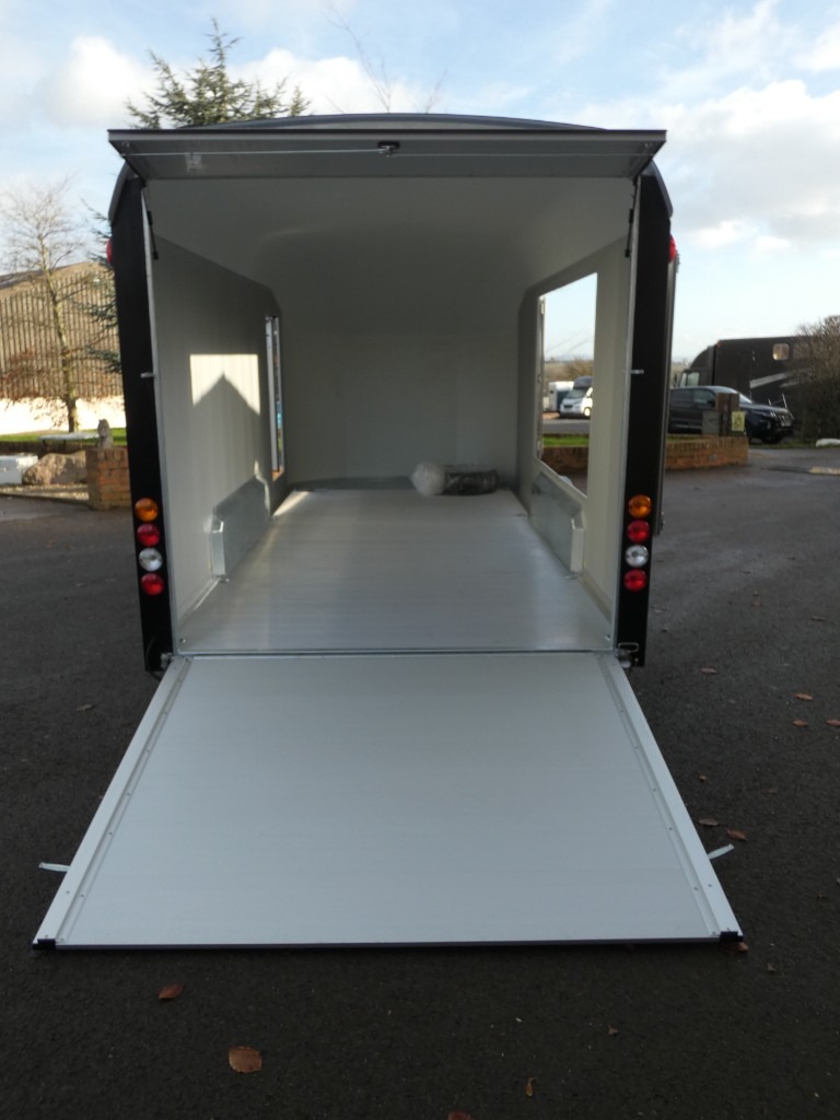Debon c800 box trailer NEW £9400 + vat 