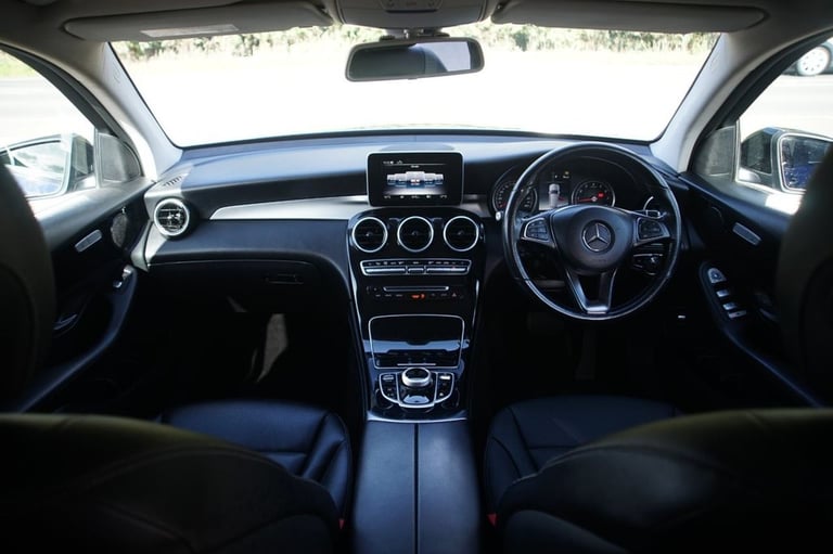 2018 Mercedes-Benz GLC 2.0 GLC250 Urban Edition SUV 5dr Petrol G-Tronic+ 4MATIC Euro 6 (s/s) (211...