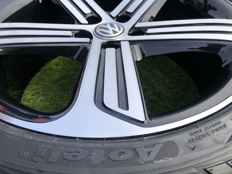 GENUINE 19” VOLKSWAGEN SCIROCCO 19” CADIZ ALLOYS & NEW TYRES VW WHEEL
