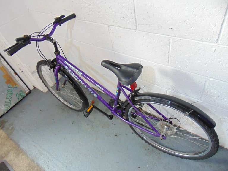 Universal Rapid Reactor (17.5 inch frame) Mountain Bike (free local delivery)