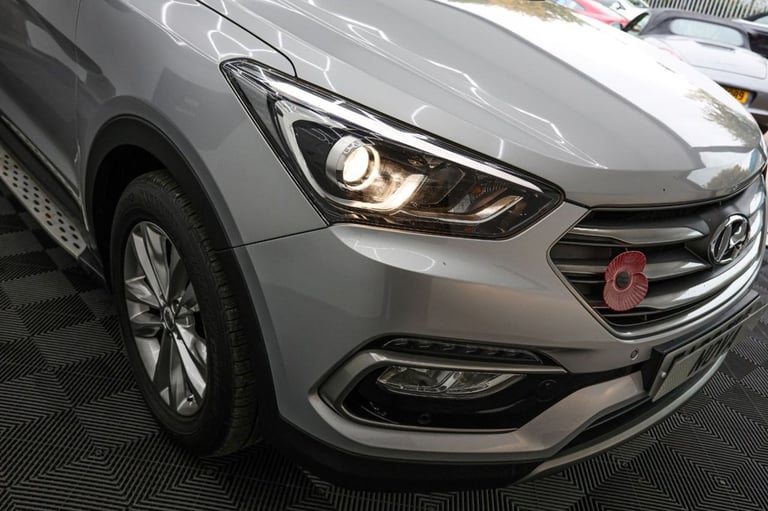 2016 Hyundai Santa Fe 2.2 CRDi Blue Drive Premium 5dr Auto [7 Seats] ESTATE DIESEL Automatic