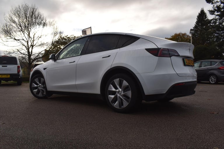 2022 Tesla Model Y (Dual Motor) Long Range Auto 4WDE 5dr MPV Electric Automatic