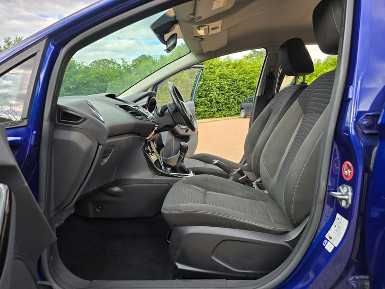 2015 Ford Fiesta 1.0 Manual 77000 Miles. EcoBoost Zetec 5dr CHEAP 20 Tax. PX OK HATCHBACK Petrol ...