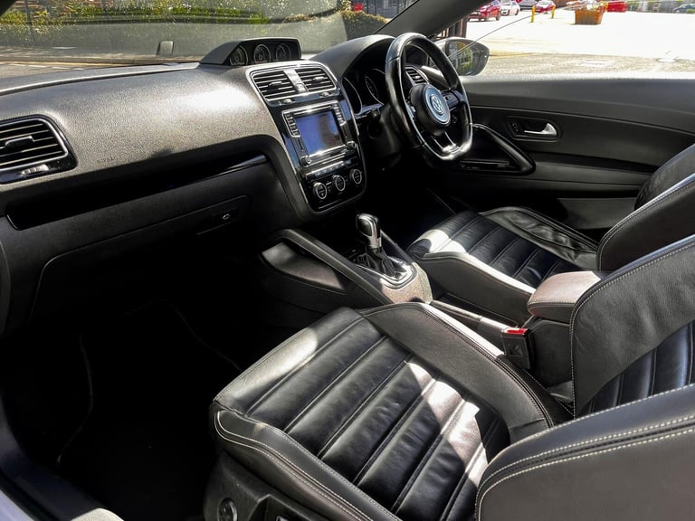 2015 Volkswagen Scirocco 2.0 TSI BlueMotion Tech R DSG Euro 6 (s/s) 3dr COUPE Petrol Automatic