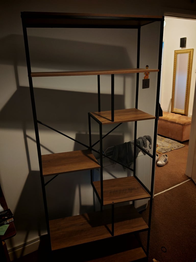 Shelf unit 