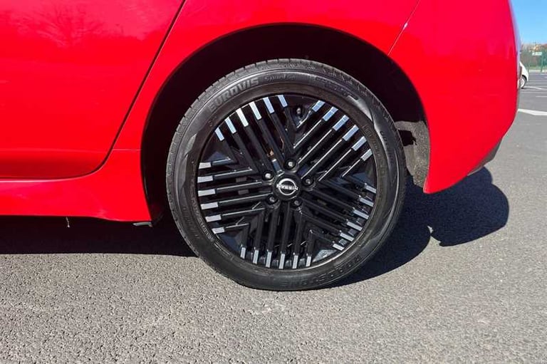 2022 Nissan Leaf 59kWh e+ N-Connecta Hatchback 5dr Electric Auto (217 ps) Hatchback Electric Auto...