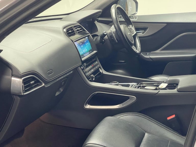 2020 Jaguar F-Pace 2.0 D180 Chequered Flag Auto AWD Euro 6 (s/s) 5dr ESTATE Diesel Automatic