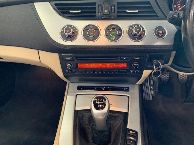 2010 BMW Z4 30i sDrive 2dr CONVERTIBLE Petrol Manual