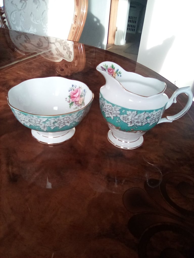 Royal Albert Enchantment milk jug & sugar bowl