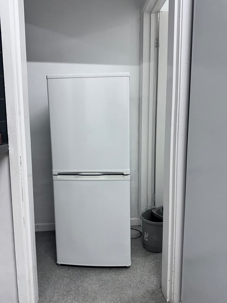 image for Fridge freezer 