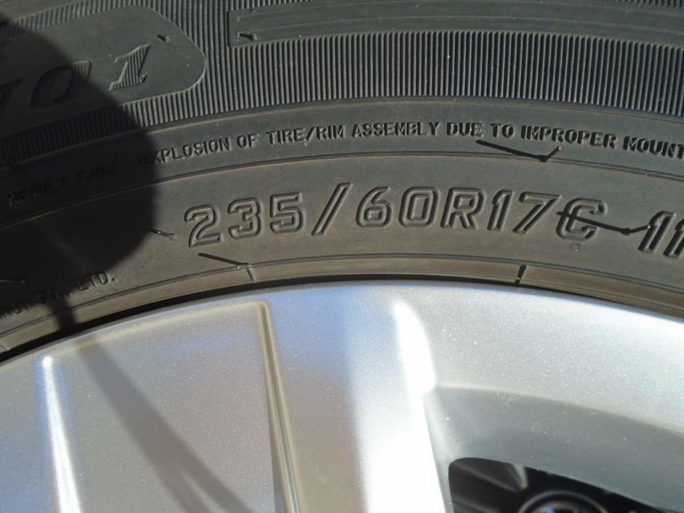 4 X DEVONPORT VOLKSWAGEN TRANSPORTER WHEELS & TYRES 215/235 60 17inch ALL TYRES VIRTUALLY NEW.