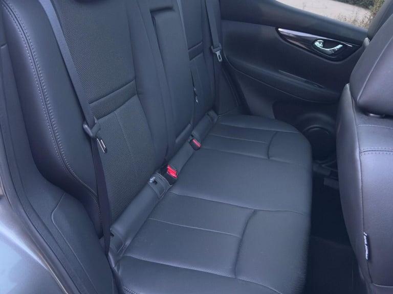 2017 Nissan Qashqai 1.2 DIG-T Tekna 2WD Euro 6 (s/s) 5dr HATCHBACK Petrol Manual