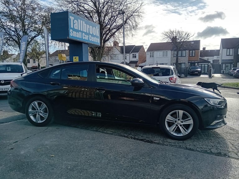 2018 Vauxhall Insignia 1.5i Turbo Design Grand Sport Euro 6 (s/s) 5dr HATCHBACK Petrol Manual