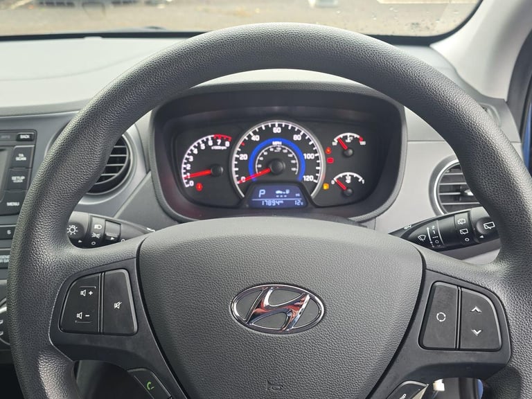 2017 Hyundai i10 5dr Hat 1.2 87ps SE Au HATCHBACK Petrol Automatic