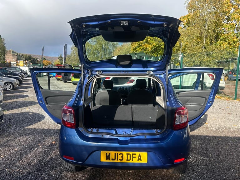 2013 Dacia Sandero 0.9 TCe Laureate Euro 5 5dr HATCHBACK Petrol Manual