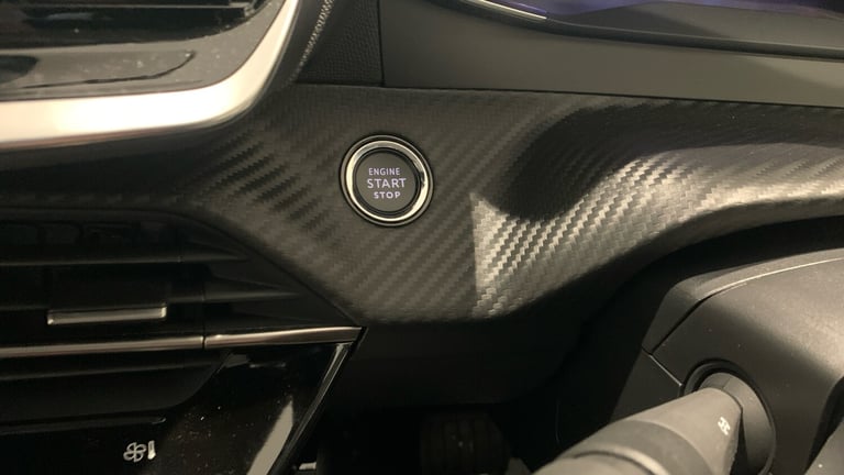 2024 Peugeot 208 1.2 HYBRID Allure Hatchback 5dr Petrol Hybrid e-DSC6 Euro 6 (s/s) (100 ps) Hatch...