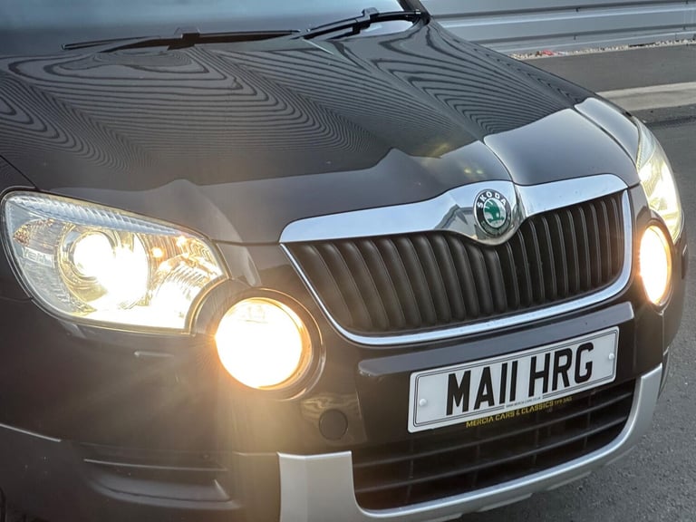 2011 Skoda Yeti 1.8 TSI Elegance 4WD Euro 5 5dr HATCHBACK Petrol Manual