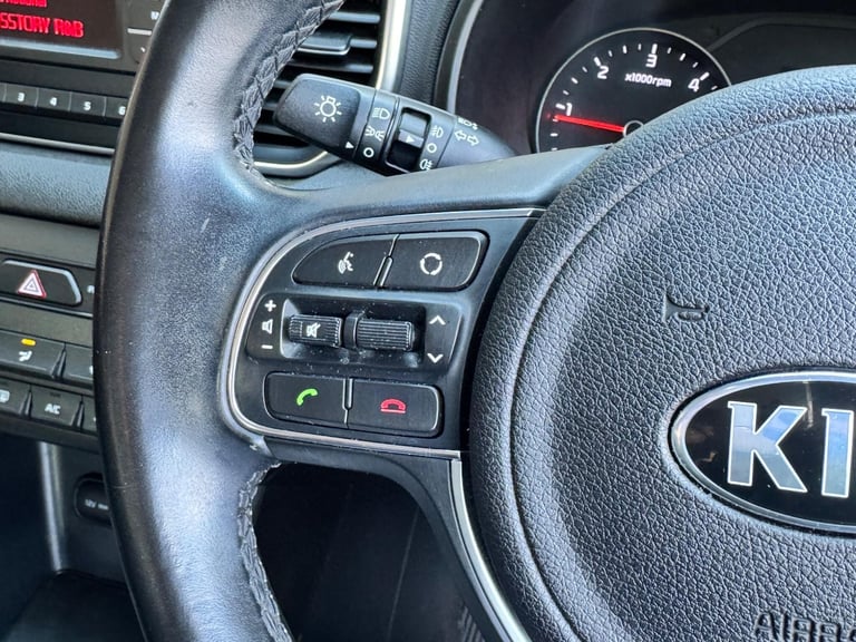 2018 Kia Sportage 1.7 CRDi 1 Euro 6 (s/s) 5dr ESTATE Diesel Manual