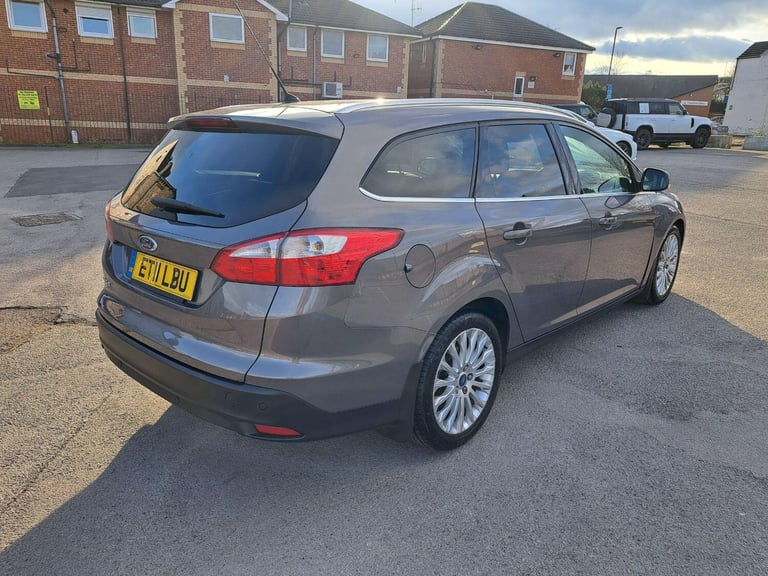 FORD FOCUS 1.6 TDCi Titanium X Brown Manual Diesel 2011