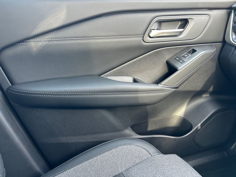 2025 Nissan Qashqai 1.5 E-Power N-Connecta 5dr Auto HATCHBACK PETROL/ELECTRIC Automatic