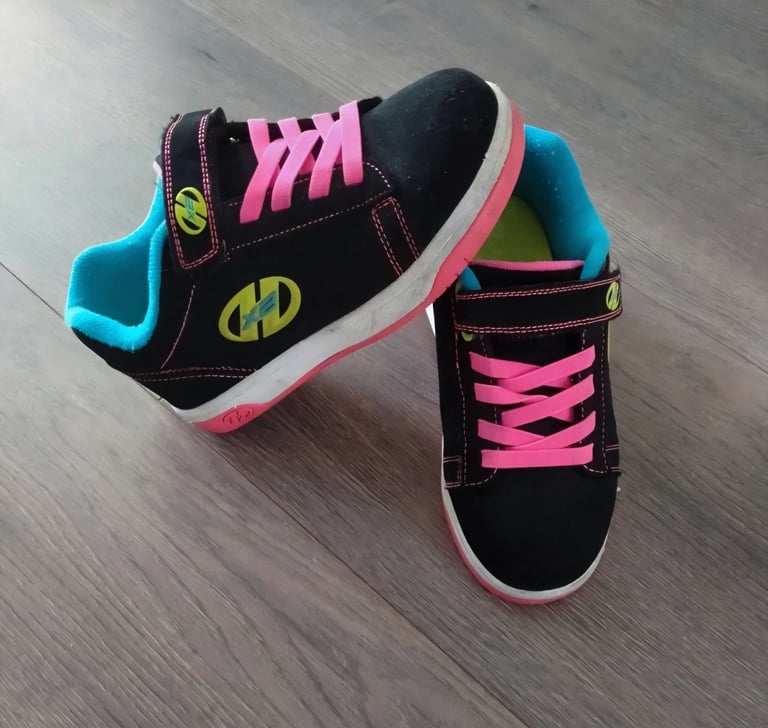 image for Heelys classic x2 UK size 2