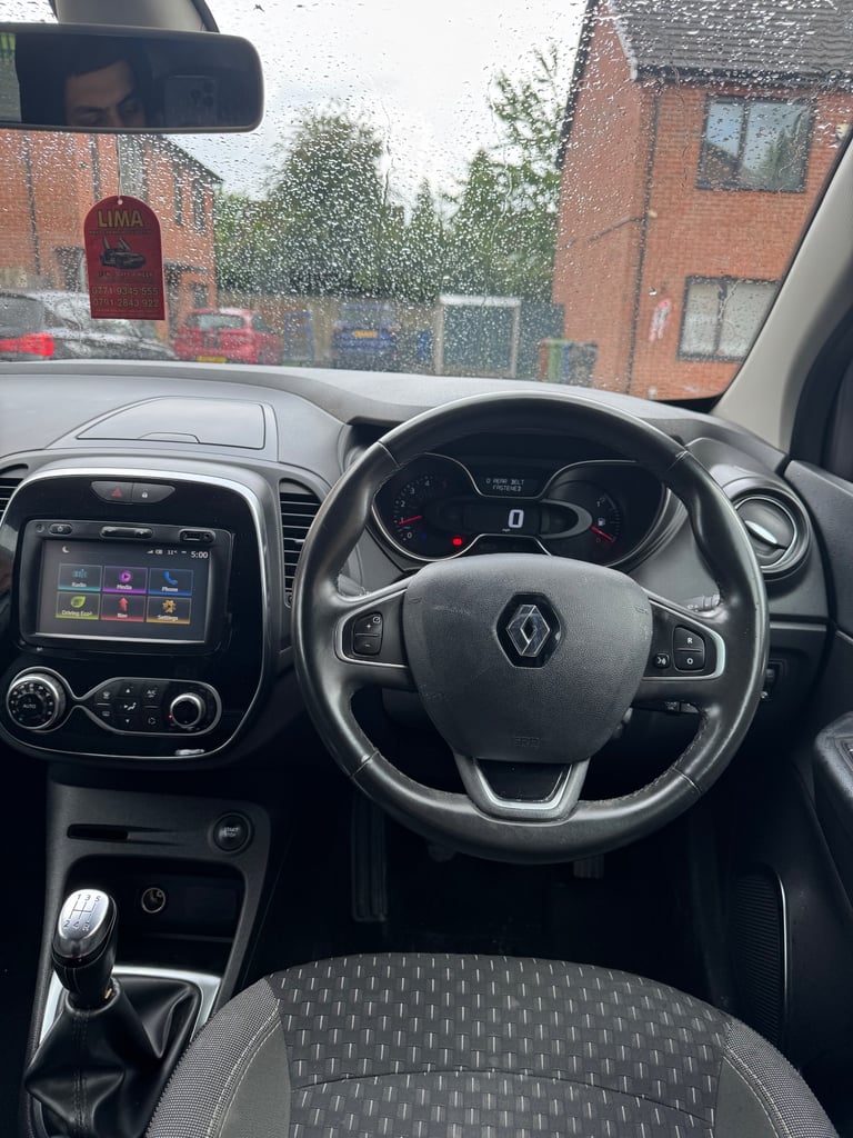 Renault, CAPTUR, Hatchback, 2017, Manual, 1461 (cc), 5 doors