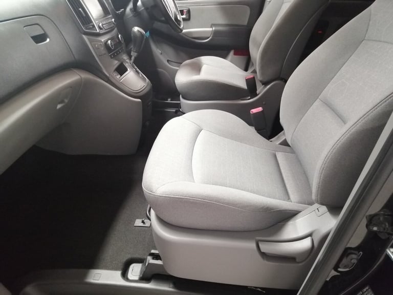 2019 69 HYUNDAI I800 2.5 CRDI SE NAV MPV 5DR DIESEL MANUAL EURO 6 (136 PS) 9 SEA