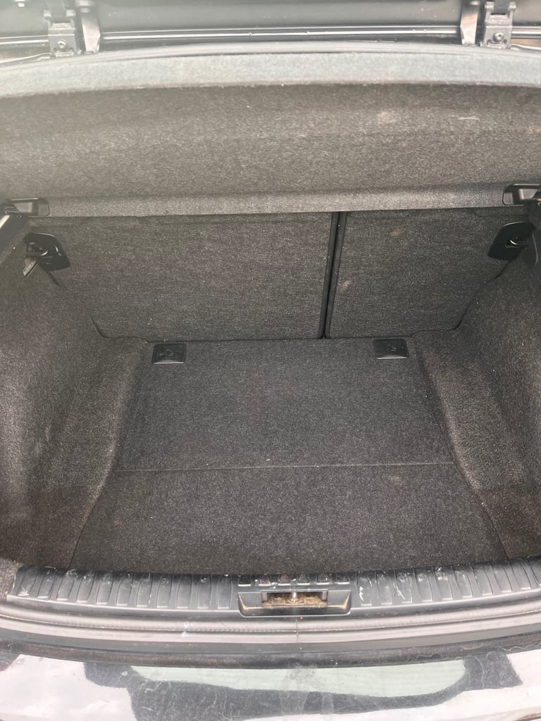 BMW, 1 SERIES, Hatchback, 2008, Semi-Auto, 1599 (cc), 5 doors