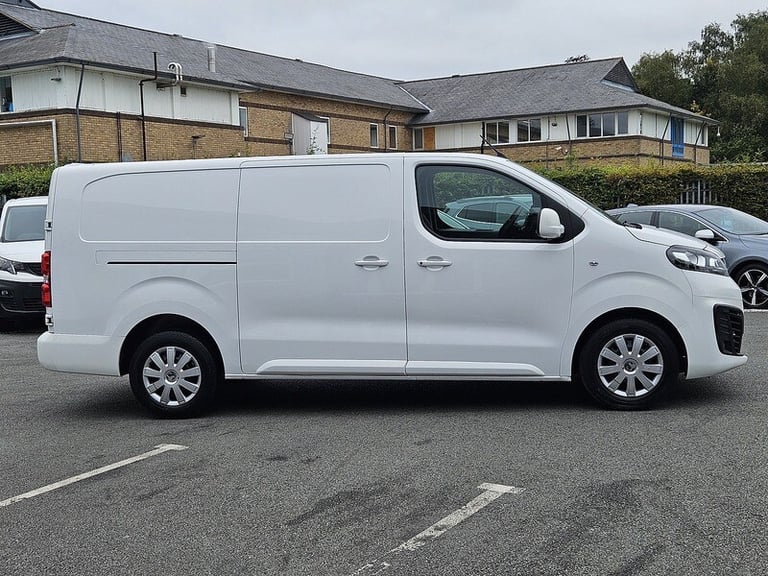 2022 Vauxhall Vivaro 2900 1.5d 100PS Sportive H1 Van PANEL VAN DIESEL Manual