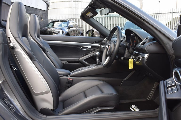 2016 Porsche 718 Boxster 2.0T Euro 6 (s/s) 2dr CONVERTIBLE Petrol Manual