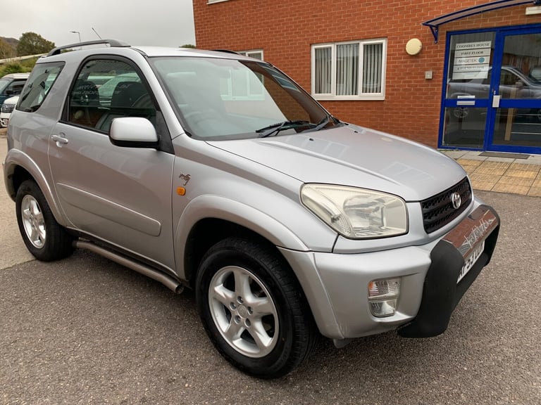 image for 2003 Toyota RAV4 2.0 VVT-i NRG SUV 3dr Petrol Manual 4WD (211 g/km  147 bhp)
