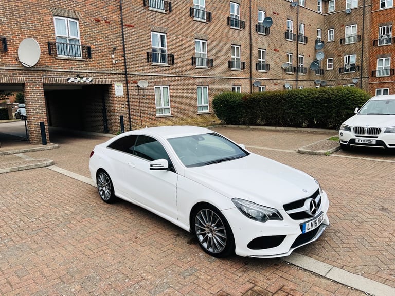 Mercedes-Benz amg line e220 cdi auto