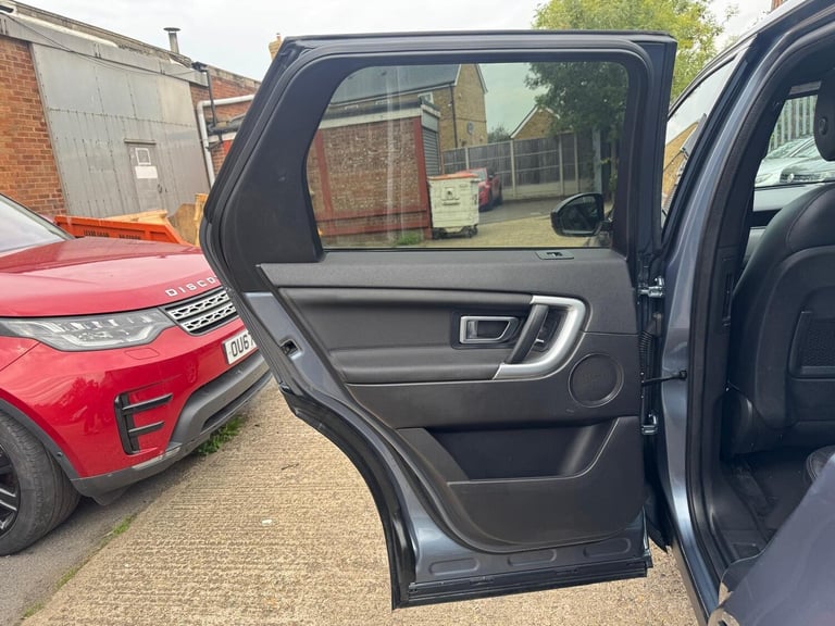 2018 Land Rover Discovery Sport 2.0 TD4 180 HSE 5dr ESTATE DIESEL Manual
