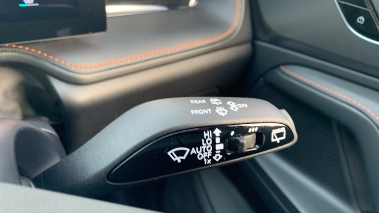 2024 MG MG HS 1.5 T-GDI Trophy SUV 5dr Petrol Manual Euro 6 (s/s) (169 ps) SUV Petrol Manual