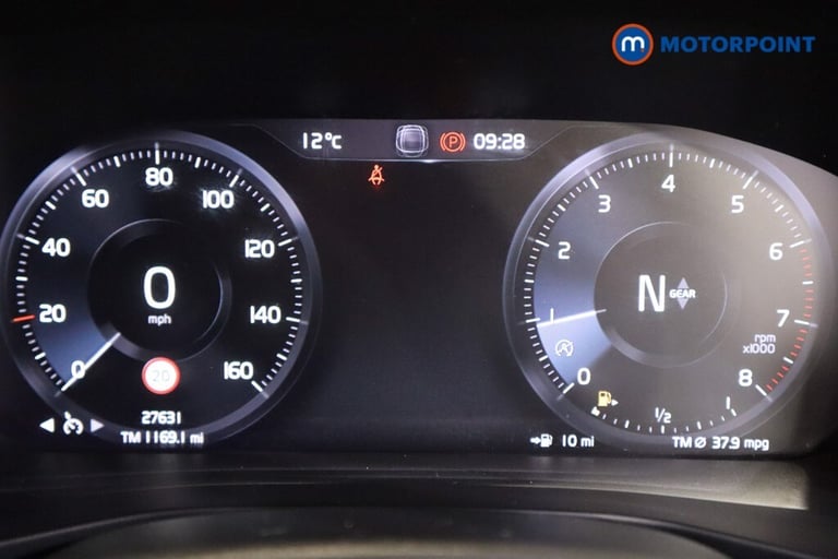2020 Volvo XC40 1.5 T3 [163] R DESIGN 5dr SUV Petrol Manual