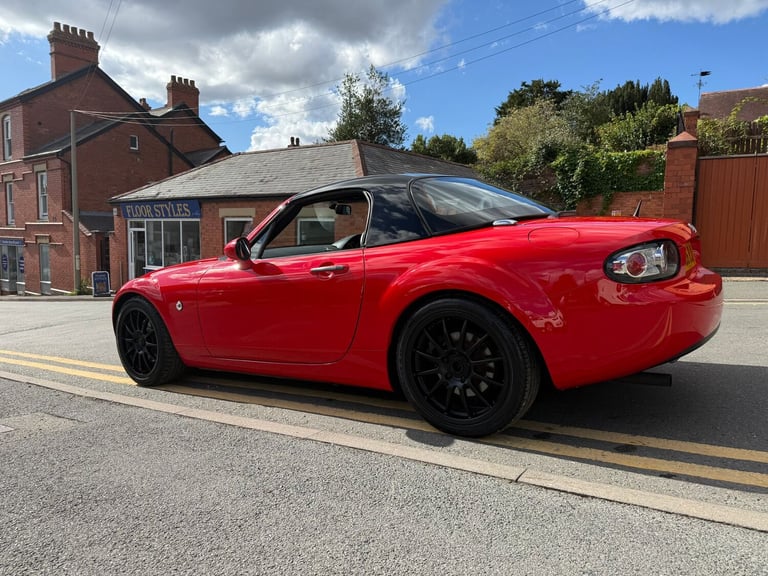 2006 Mazda MX-5 2.0i Sport Convertible 2dr Petrol Manual Euro 4 (160 ps) Convertible Petrol Manual