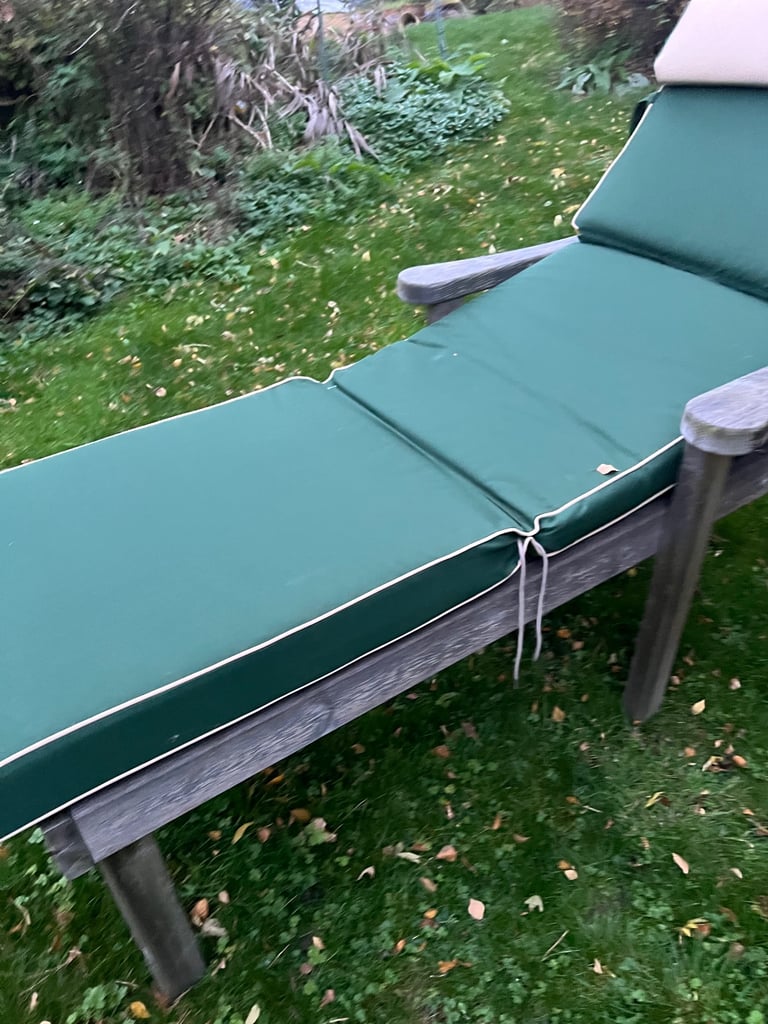 Bespoke top quality sun lounger and cushions 