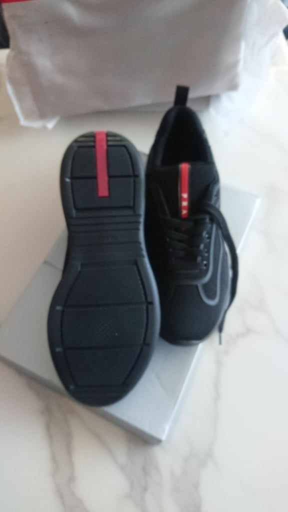 Prada, Dsquared2,Louis Vuitton,Dolce&Gabbana, 