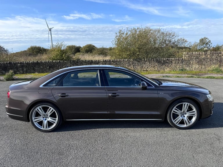 2015 Audi A8 LWB 6.3 W12. Ultimate Luxury Supersaloon. 47k. FSH. 500BHP.