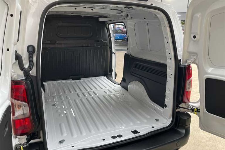 2024 Vauxhall Combo 1.5 Turbo D 2300 Prime XL Panel Van 6dr Diesel Manual LWB Euro 6 (s/s) (100 P...