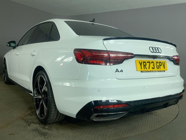 2023 73 AUDI A4 2.0 TFSI 35 BLACK EDITION SALOON 4DR PETROL S TRONIC EURO 6 (S/S