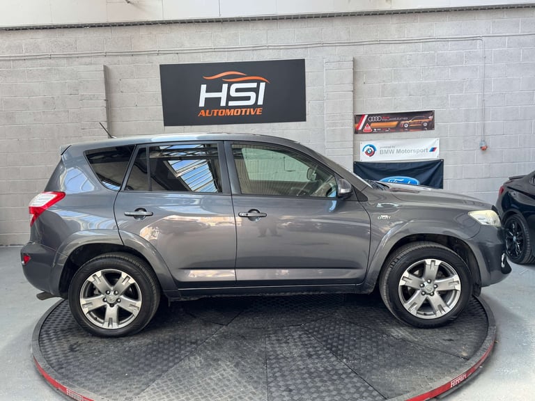 2011 Toyota RAV4 2.2 RAV4 SR D-Cat Auto 4WD 5dr SUV Diesel Automatic