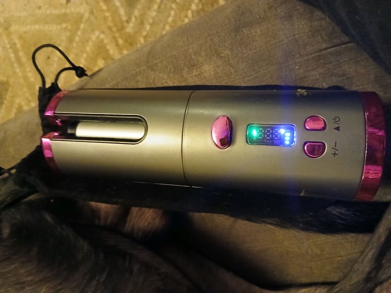 image for Cordless automatic curler 