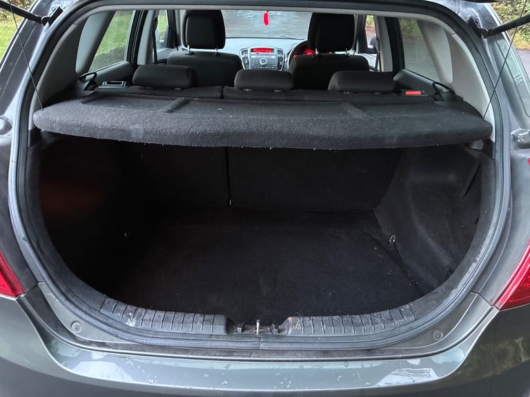 Kia, CEED, Hatchback, 2011, Manual, 1591 (cc), 5 doors