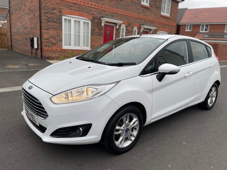 Ford, FIESTA, Hatchback, 2016, Manual, 998 (cc), 5 doors