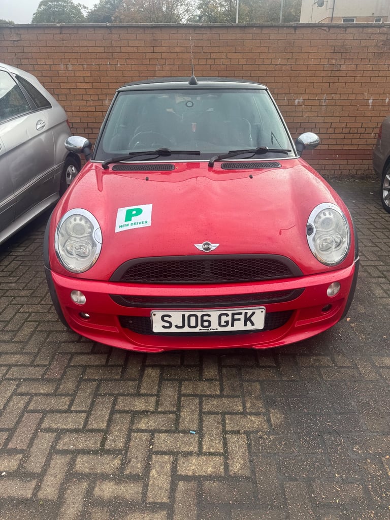 image for Mini, CONVERTIBLE, Convertible, 2006, Semi-Auto, 1598 (cc), 2 doors
