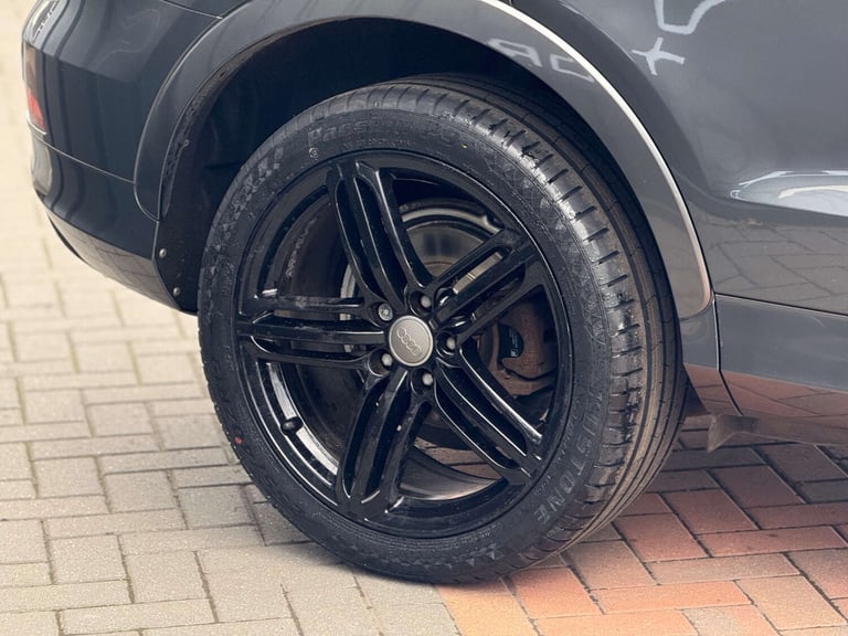 2013 Audi Q3 2.0 Q3 S Line TDI 5dr SUV Diesel Manual